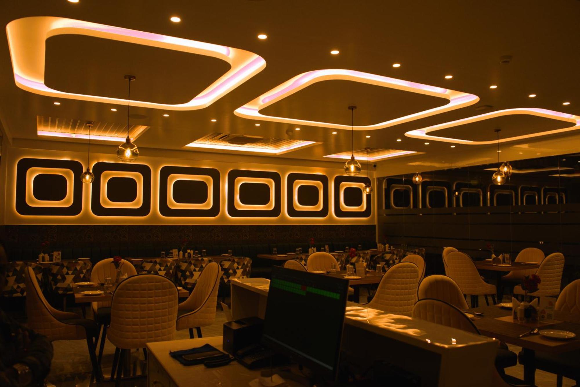 Hotel Tanisha Kishanganj Bagian luar foto
